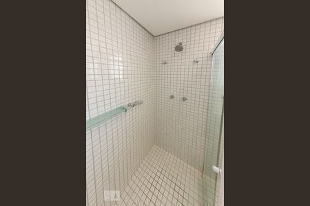 Apartamento à venda com 92m², 2 quartos e 2 vagasBanheiro - Suite Master