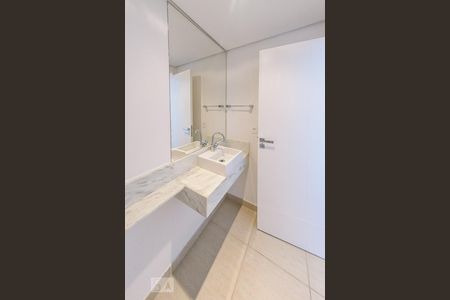 Apartamento à venda com 92m², 2 quartos e 2 vagasLavabo