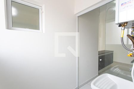 Apartamento à venda com 67m², 3 quartos e 1 vagaÁrea de Serviço