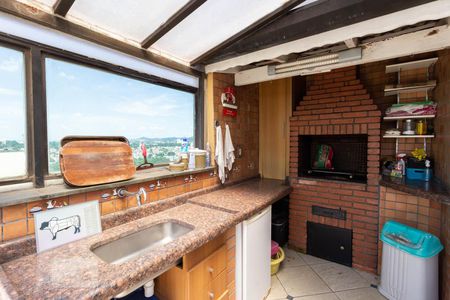 Apartamento à venda com 176m², 3 quartos e 2 vagasChurrasqueira