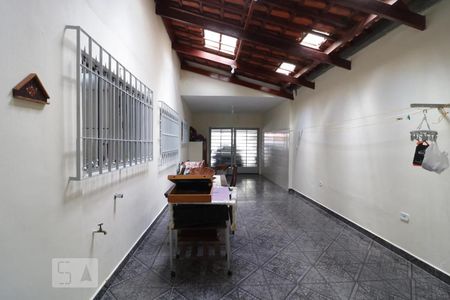 Casa à venda com 120m², 3 quartos e 5 vagasQuintal