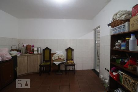 Casa à venda com 120m², 3 quartos e 5 vagasQuarto de Serviço