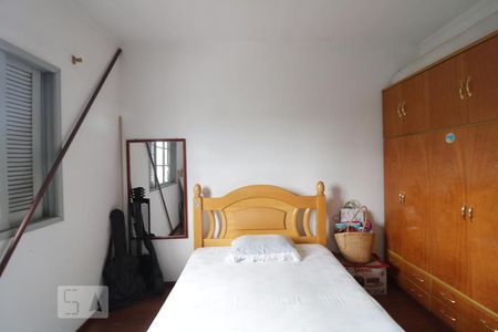 Dormitório 2 de casa à venda com 3 quartos, 120m² em Vila Ivone, São Paulo