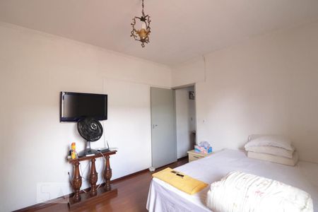 Casa à venda com 120m², 3 quartos e 5 vagasDormitório 3 suite