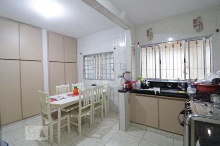 Casa à venda com 120m², 3 quartos e 5 vagasCozinha