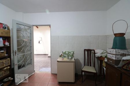 Casa à venda com 120m², 3 quartos e 5 vagasQuarto de Serviço