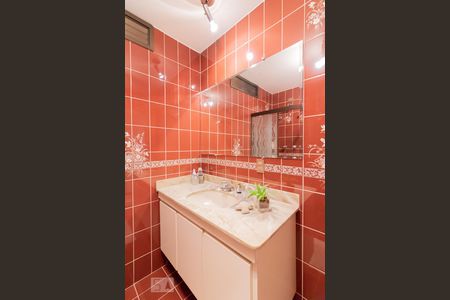 Apartamento à venda com 267m², 4 quartos e 3 vagas Apartamento à venda com 267m², 4 quartos e 3 vagasBanheiro Social