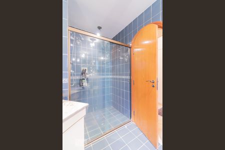 Apartamento à venda com 267m², 4 quartos e 3 vagas Apartamento à venda com 267m², 4 quartos e 3 vagasBanheiro Suíte 2