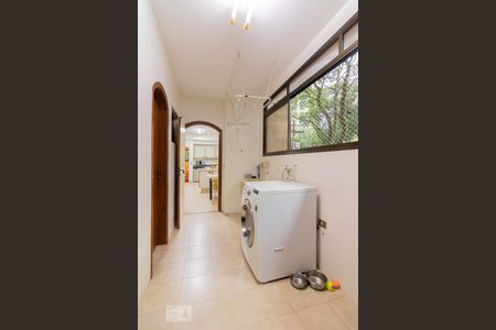 Apartamento à venda com 267m², 4 quartos e 3 vagas Apartamento à venda com 267m², 4 quartos e 3 vagasÁrea de Serviço