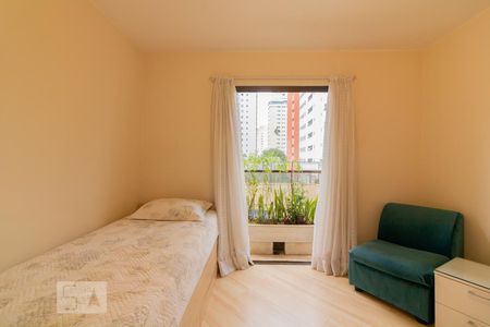 Apartamento à venda com 267m², 4 quartos e 3 vagas Apartamento à venda com 267m², 4 quartos e 3 vagasSuíte 1