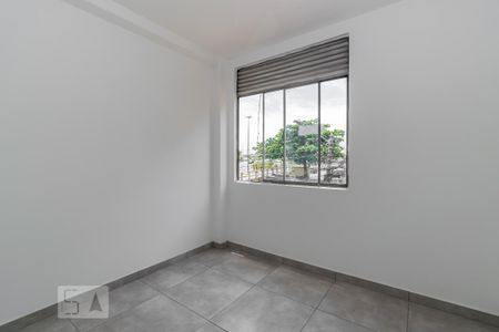 Quarto 2 de apartamento para alugar com 3 quartos, 75m² em Irajá, Rio de Janeiro