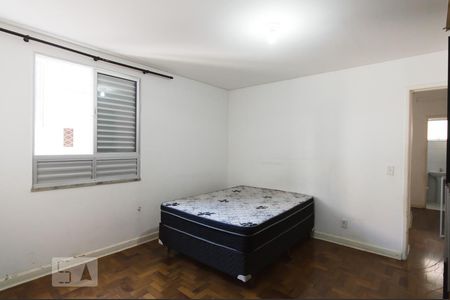 Dormitório 1 de apartamento para alugar com 2 quartos, 50m² em República, São Paulo