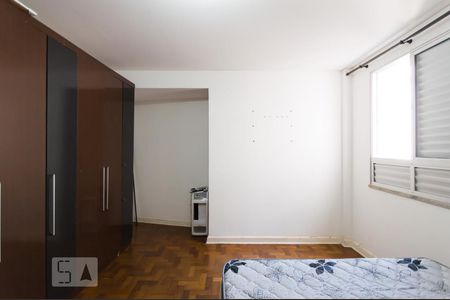 Dormitório 1 de apartamento para alugar com 2 quartos, 50m² em República, São Paulo