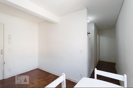 Sala de apartamento para alugar com 2 quartos, 50m² em República, São Paulo