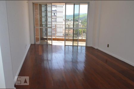 Sala de apartamento para alugar com 2 quartos, 120m² em Méier, Rio de Janeiro