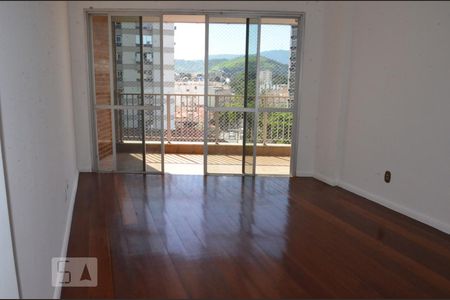 Sala de apartamento para alugar com 2 quartos, 120m² em Méier, Rio de Janeiro