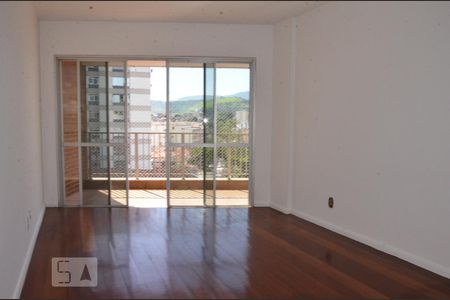 Sala de apartamento para alugar com 2 quartos, 120m² em Méier, Rio de Janeiro