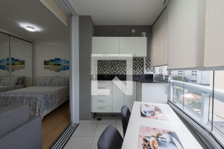 Apartamento para alugar com 32m², 1 quarto e 1 vaga Apartamento para alugar com 32m², 1 quarto e 1 vagaSacada