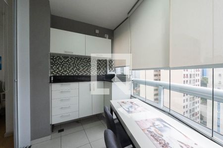 Apartamento para alugar com 32m², 1 quarto e 1 vaga Apartamento para alugar com 32m², 1 quarto e 1 vagaSacada