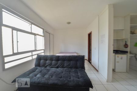 Sala de apartamento para alugar com 1 quarto, 27m² em Asa Norte, Brasília