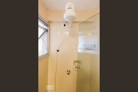 Apartamento para alugar com 70m², 3 quartos e 2 vagasBanheiro Chuveiro