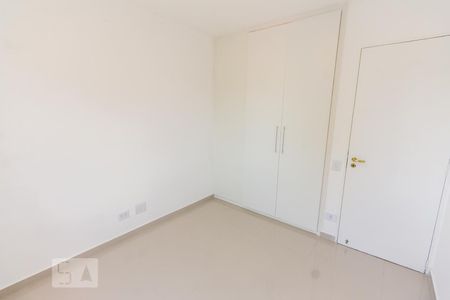Apartamento para alugar com 70m², 3 quartos e 2 vagasQuarto 02