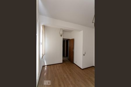 Sala de apartamento para alugar com 2 quartos, 65m² em Cidade Nova, Belo Horizonte