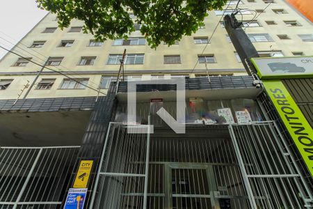Apartamento à venda com 65m², 2 quartos e 1 vaga Apartamento à venda com 65m², 2 quartos e 1 vagaFachada