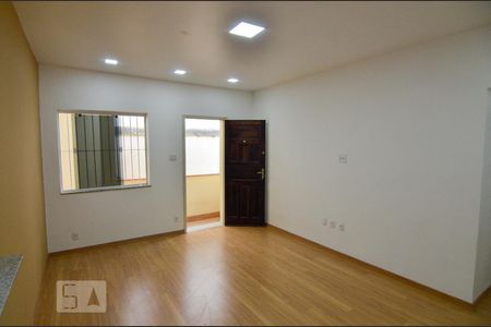 Sala de apartamento para alugar com 2 quartos, 72m² em Santa Teresa, Rio de Janeiro