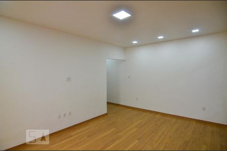 Sala de apartamento para alugar com 2 quartos, 72m² em Santa Teresa, Rio de Janeiro