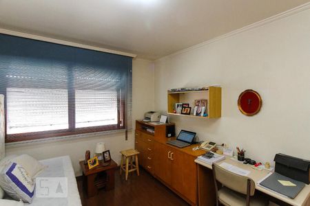 Apartamento à venda com 118m², 3 quartos e 1 vagaQuarto 01