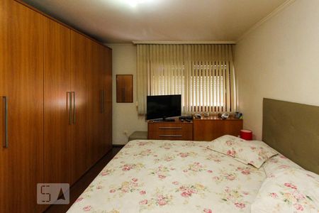Apartamento à venda com 118m², 3 quartos e 1 vagaQuarto 02