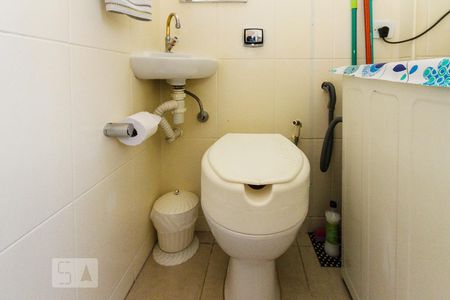 Apartamento à venda com 118m², 3 quartos e 1 vagaBanheiro de Serviço