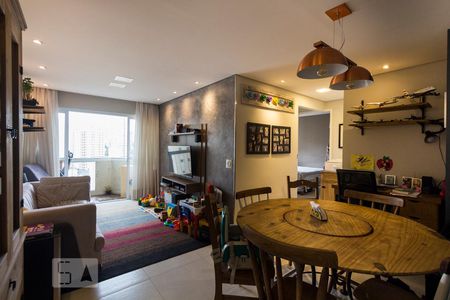 Sala de apartamento para alugar com 2 quartos, 63m² em Chácara Inglesa, São Paulo