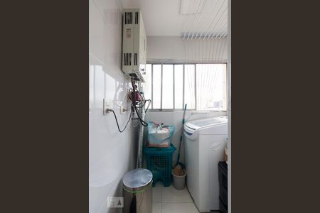 Apartamento para alugar com 63m², 2 quartos e 1 vagaÁrea de Serviço