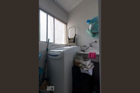 Apartamento para alugar com 63m², 2 quartos e 1 vagaÁrea de Serviço