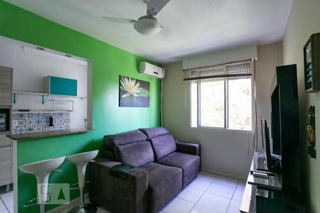 Sala de apartamento para alugar com 1 quarto, 40m² em Camaquã, Porto Alegre