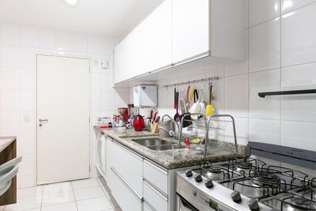 Apartamento à venda com 144m², 4 quartos e 2 vagasCozinha