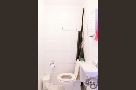 Apartamento à venda com 144m², 4 quartos e 2 vagasBanheiro de Serviço