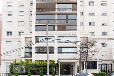 Apartamento à venda com 144m², 4 quartos e 2 vagasFachada