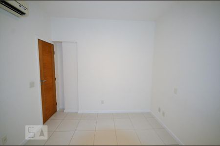 Apartamento para alugar com 80m², 2 quartos e sem vagaQuarto 2