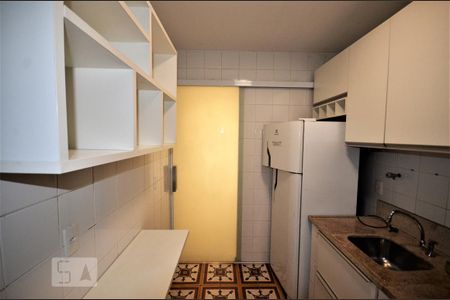 Apartamento para alugar com 80m², 2 quartos e sem vagaCozinha