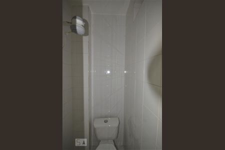 Apartamento para alugar com 80m², 2 quartos e sem vagaBanheiro de Serviço