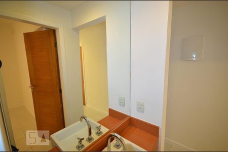 Apartamento para alugar com 80m², 2 quartos e sem vagaBanheiro 2