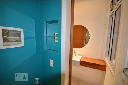 Apartamento para alugar com 80m², 2 quartos e sem vagaBanheiro da Suíte