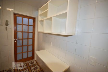 Apartamento para alugar com 80m², 2 quartos e sem vagaCozinha