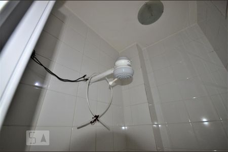 Apartamento para alugar com 80m², 2 quartos e sem vagaBanheiro de Serviço