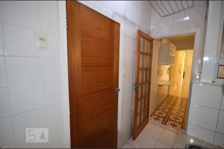 Apartamento para alugar com 80m², 2 quartos e sem vagaÁrea de Serviço