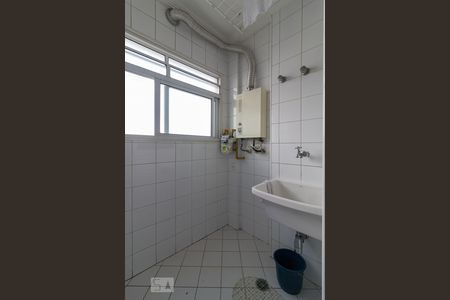 Apartamento para alugar com 72m², 3 quartos e 2 vagas Apartamento para alugar com 72m², 3 quartos e 2 vagasÁrea de serviço