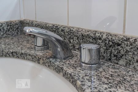 Apartamento para alugar com 72m², 3 quartos e 2 vagas Apartamento para alugar com 72m², 3 quartos e 2 vagasTorneira